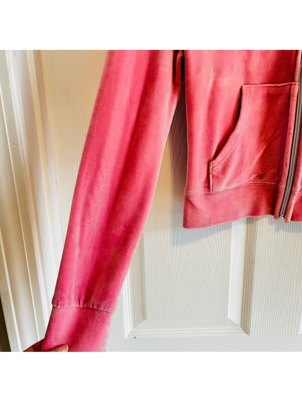 Juicy Couture Hoodie Jacket in Pink Velour Size Small Y2K - Picture 9 of 14